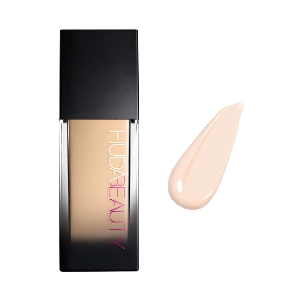 HUDA BEAUTY Faux Filter Luminous Matte Concealer & Primer